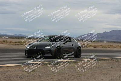 media/Nov-22-2025-Speed Ventures (Sat) [[a198746dab]]/5-Black Group/Session 2 (Turn 4 Inside)/